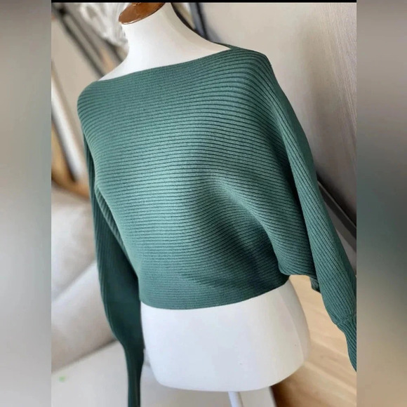 she and sky  sweater Medium Green - Picture 6 of 16